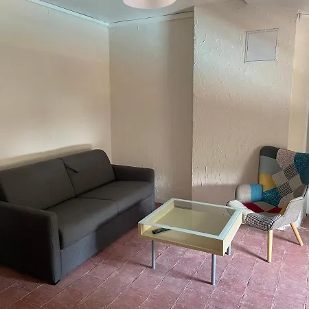 Douceur Occitane Apartment *